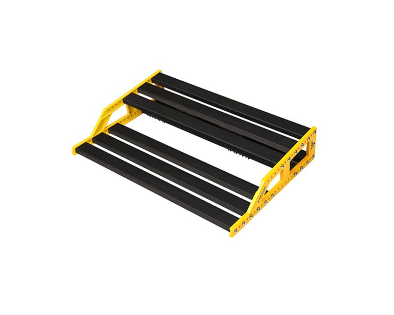 nux Bumblebee Manageable Pedalboard