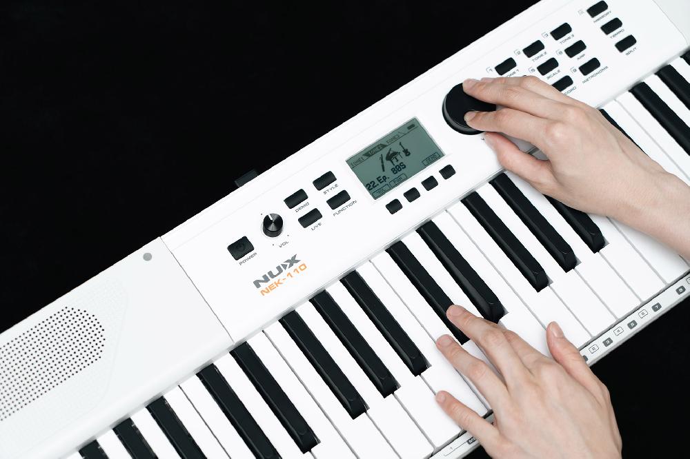 Nux NEK-110 Portable Keyboard