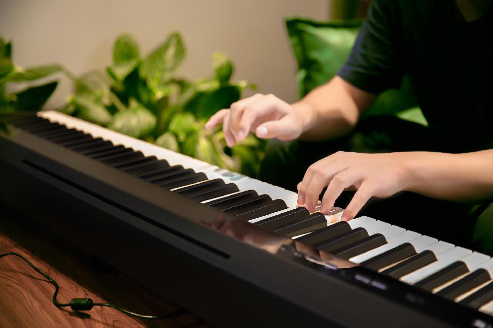 Nux NPK-10 Portable Digital Piano