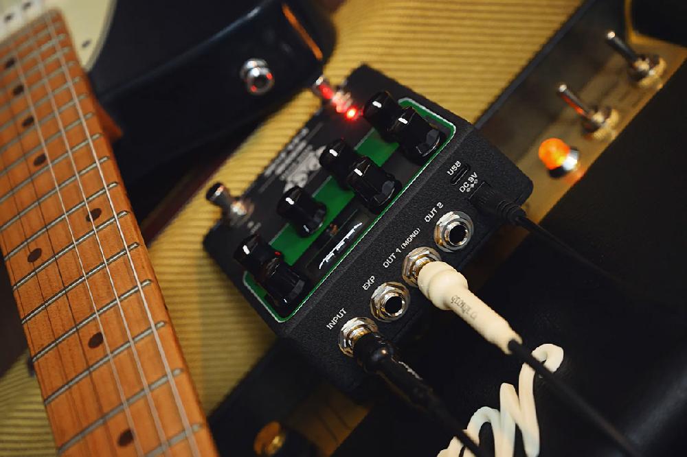 Nux Tape Echo Tribute To Space Echo