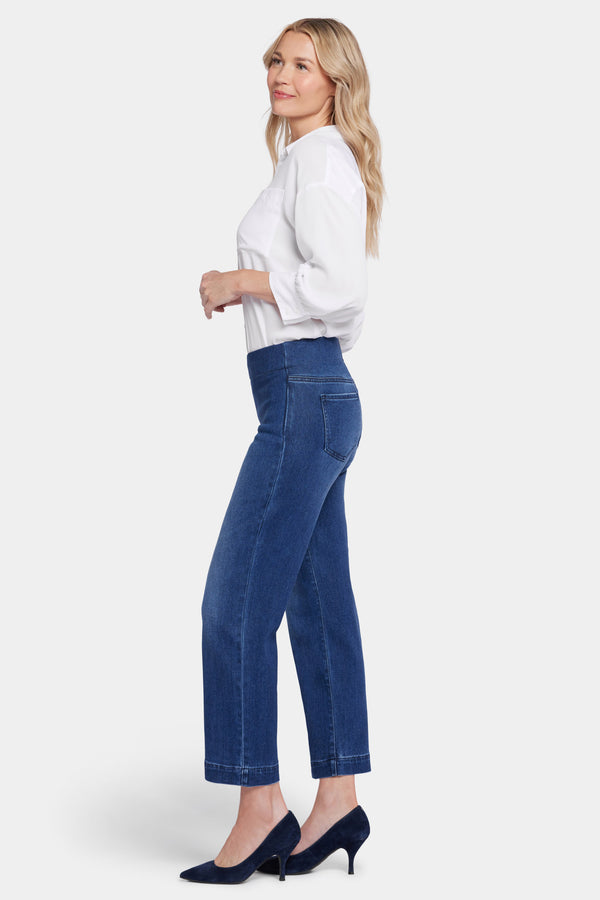 Nydj Bailey Relaxed Straight Ankle Pull-On Jeans In Petite