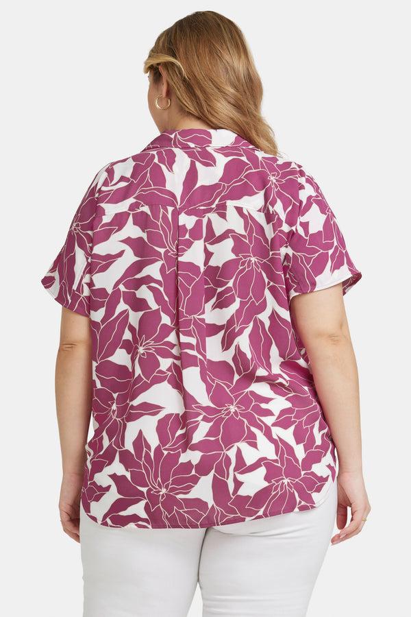 nydj Becky Short Sleeved Blouse In Plus Size
