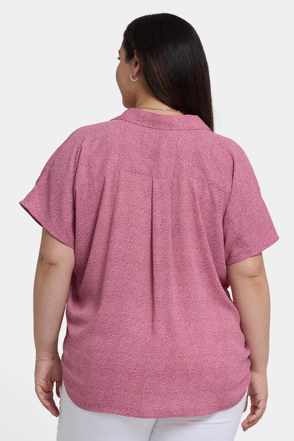 nydj Becky Short Sleeved Blouse In Plus Size