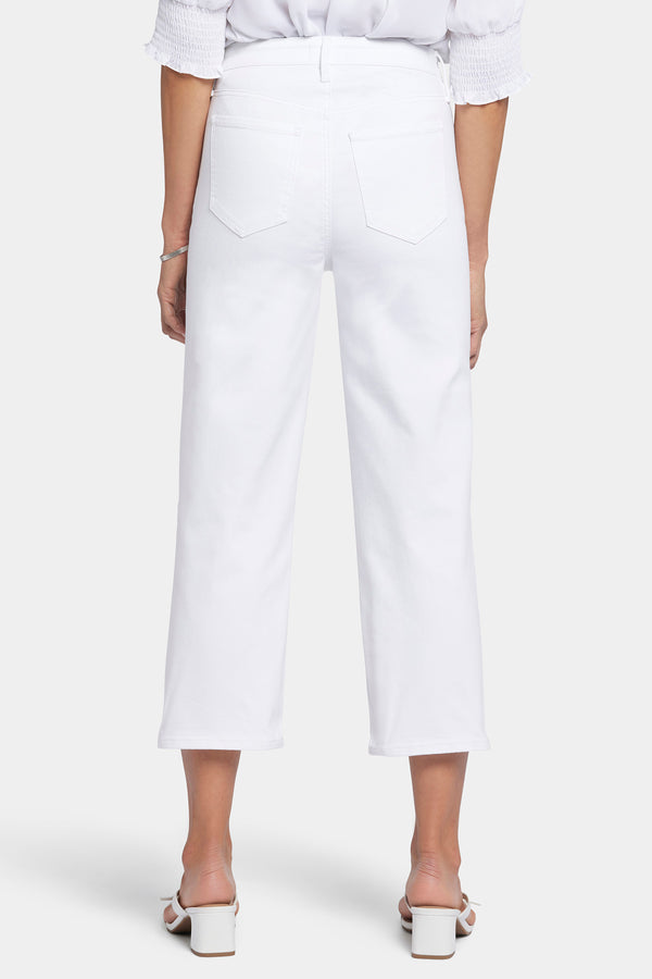 nydj Joni Relaxed Capri Jeans In Petite