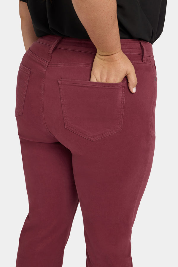 nydj Marilyn Straight Jeans In Plus Size