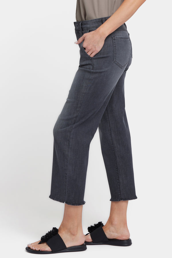 Nydj Relaxed Piper Crop Jeans In Petite