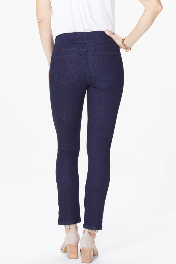 Nydj Skinny Ankle Pull-On Jeans In Petite