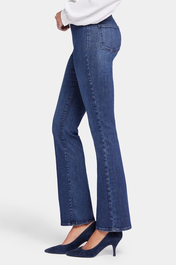 Nydj Slim Bootcut Pull-On Jeans In Petite