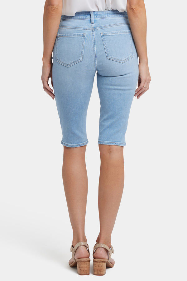 nydj Sophie Bike Capri Jeans In Petite