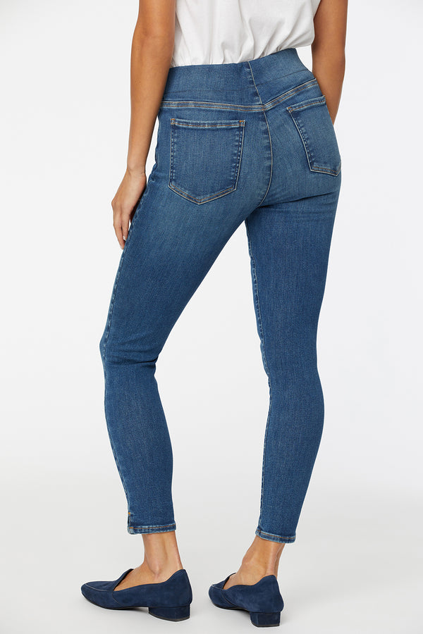 Nydj Super Skinny Ankle Pull-On Jeans In Petite