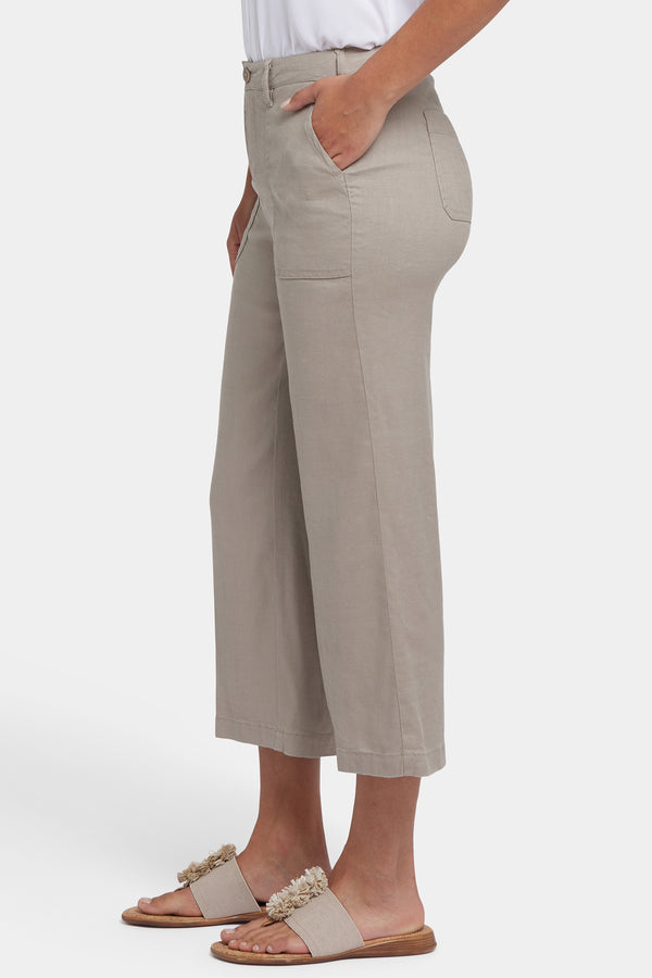 Nydj Wide Leg Cargo Capri Pants In Petite