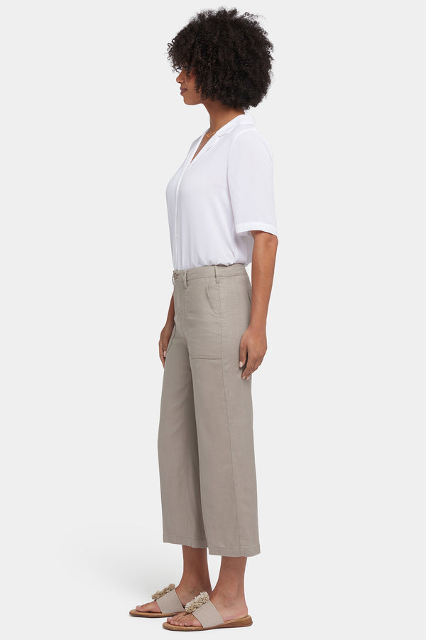 Nydj Wide Leg Cargo Capri Pants In Petite