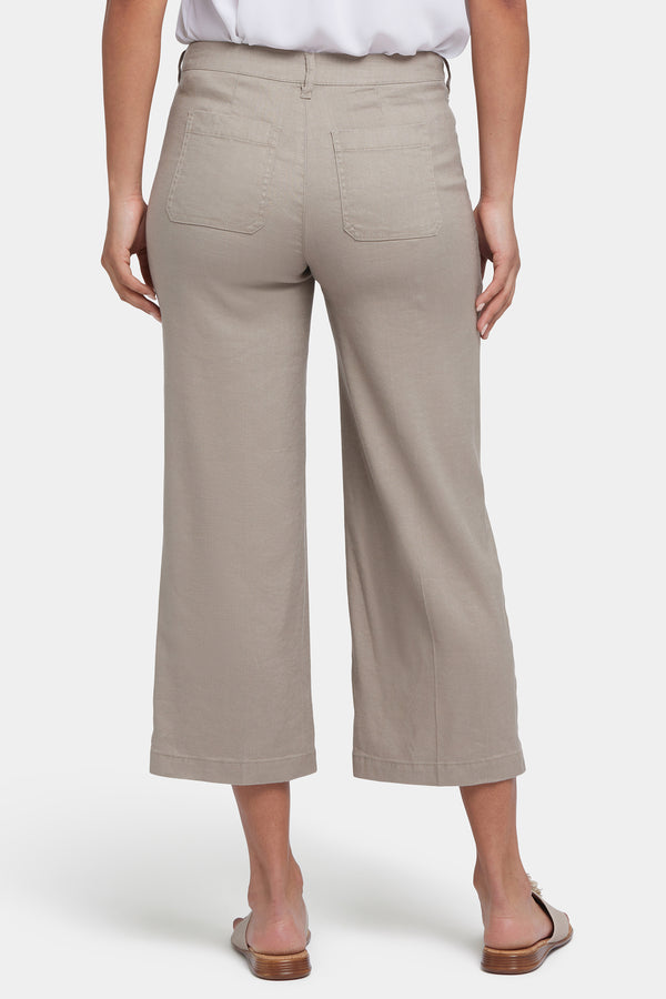 nydj Wide Leg Cargo Capri Pants In Petite