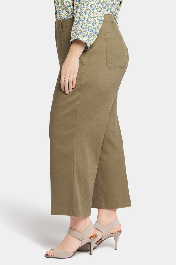 Nydj Wide Leg Cargo Capri Pants In Plus Size