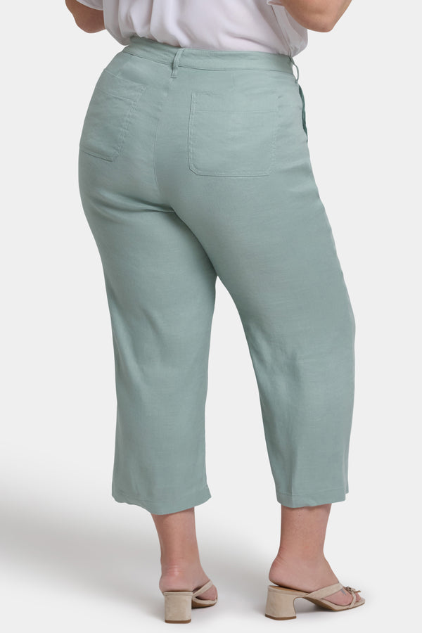 nydj Wide Leg Cargo Capri Pants In Plus Size