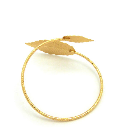 Nyfashion101 Women's Fashion Gold-Tone Leaf Upper Arm Cuff Bangle