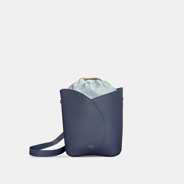 object particolare milano VITTI COULISSE AZZURRA