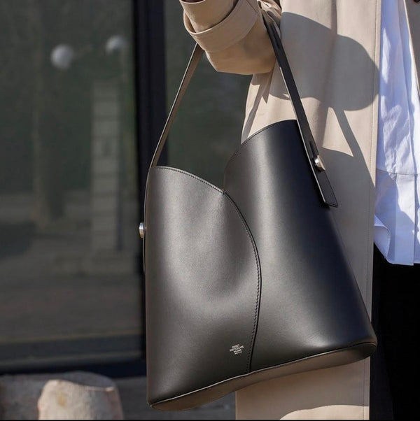 Object Particolare Milano VITTI MEDIUM BLACK