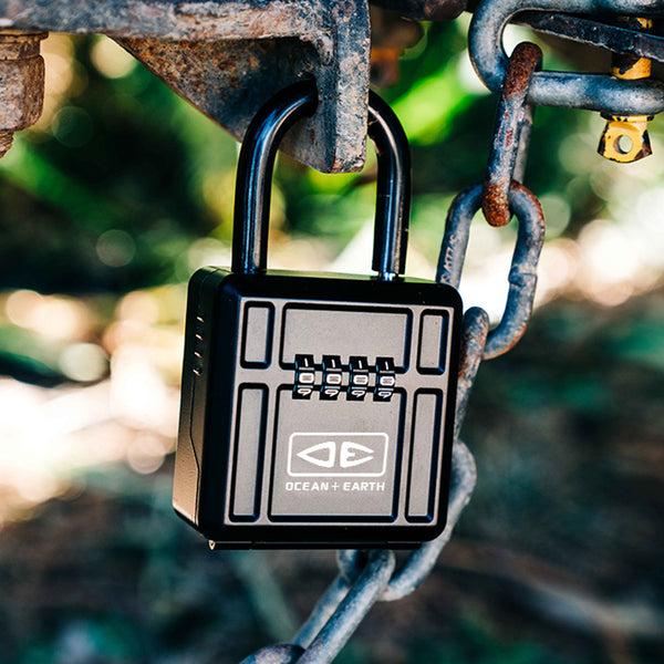 Ocean & Earth Compact Key Vault