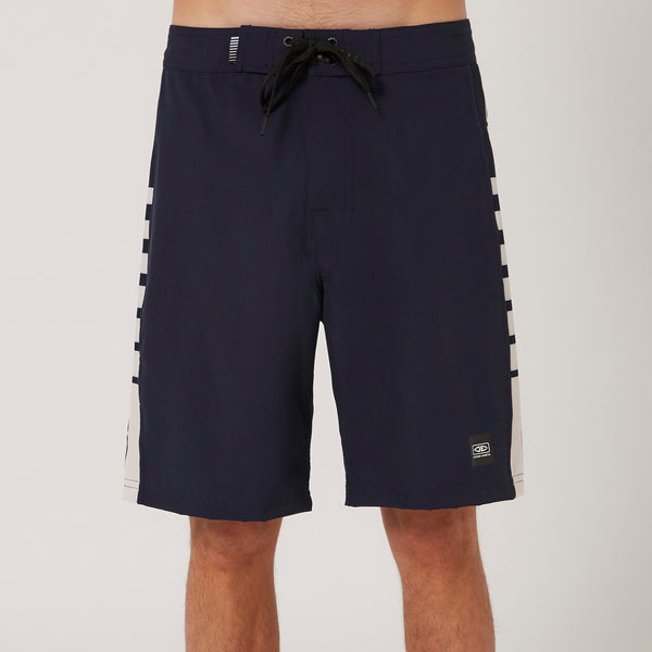 Ocean & Earth Infinite 19" Boardshort