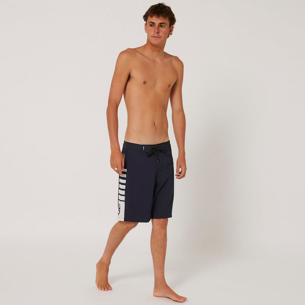 Ocean & Earth Infinite 19" Boardshort