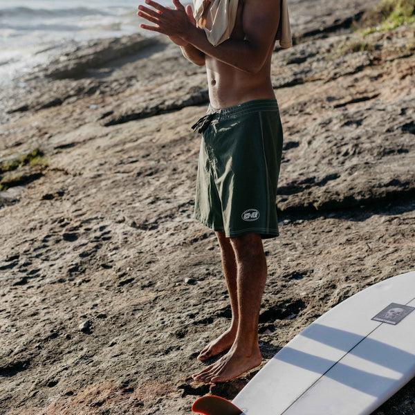 ocean & earth Low Down 19" Boardshort
