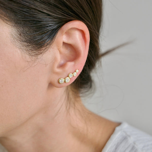 Octavia Elizabeth Nesting Gem Ear Crawler
