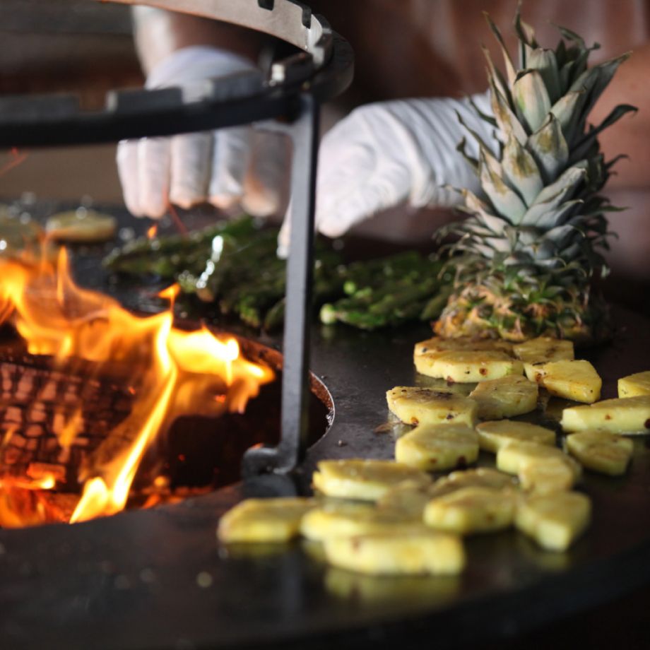 Ofyr Horizontal Skewers Ring 100