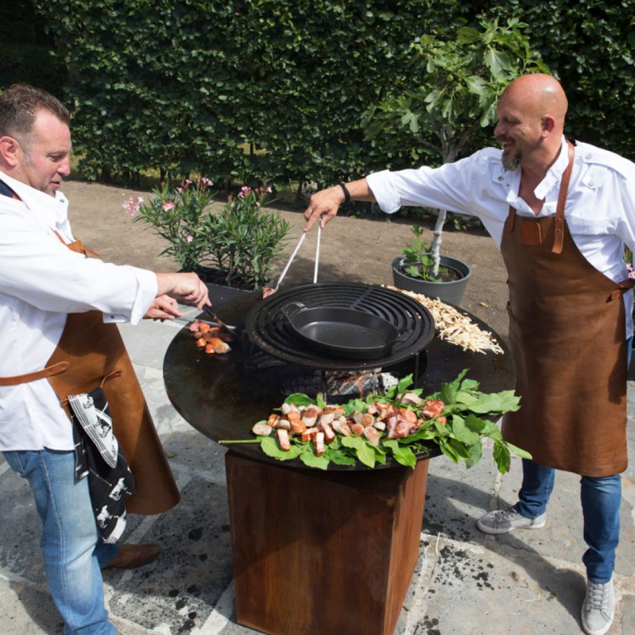 Ofyr Leather Apron Brown