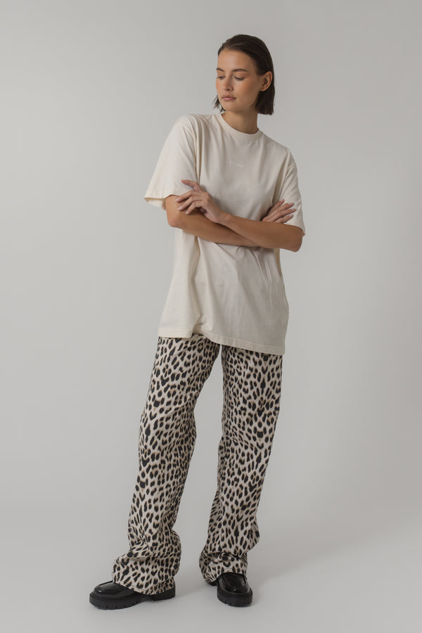 Oh April Boyfriend T-Shirt Sand