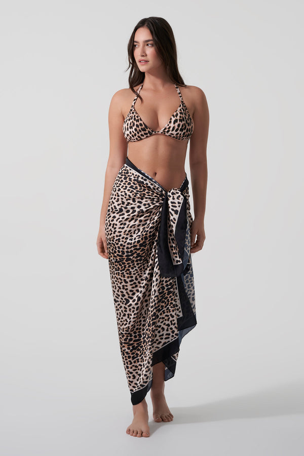 Oh April Dia Beach Towel Leo