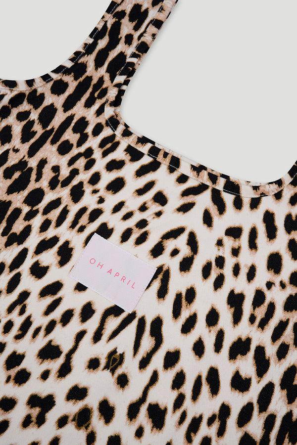 Oh April Nell Tote Bag Leo