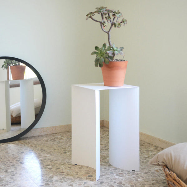 Ok Design Arc Side Table