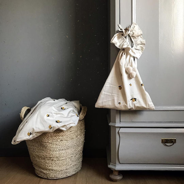 Ok Design Basket With Handles