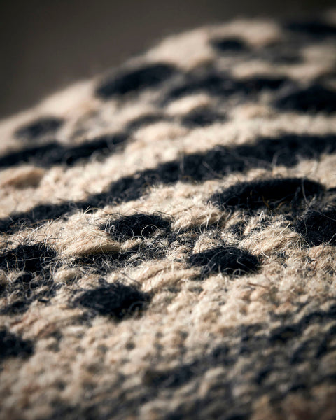 Ok Design Rug Cros Sand