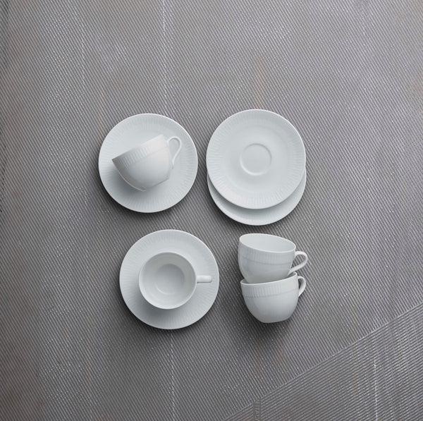 Ok Design Relief White Coffeecup With Saucer - Set Of 4