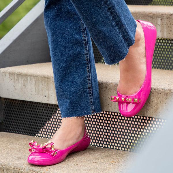 Oka B Rumor Shiny Ballet Flats