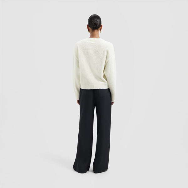 Olaf Hussein Fluffy Script Logo Knit Off White