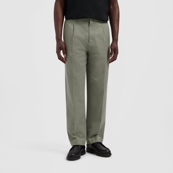 olaf hussein Regular Pleated Chino’s Smokey Olive