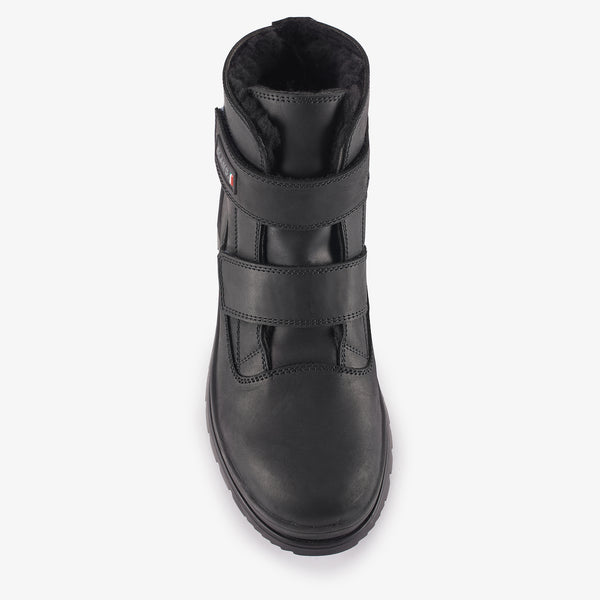 Olang Sale  Collection Boots With Grips Amuk