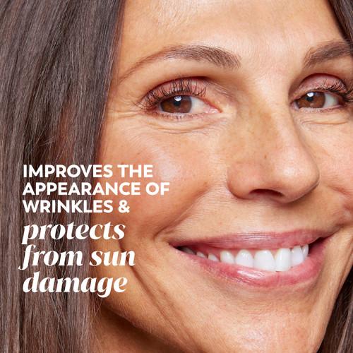 Olay Regenerist Whip SPF 25 Actively Hydrates To Improve Elasticity And Firm Skin