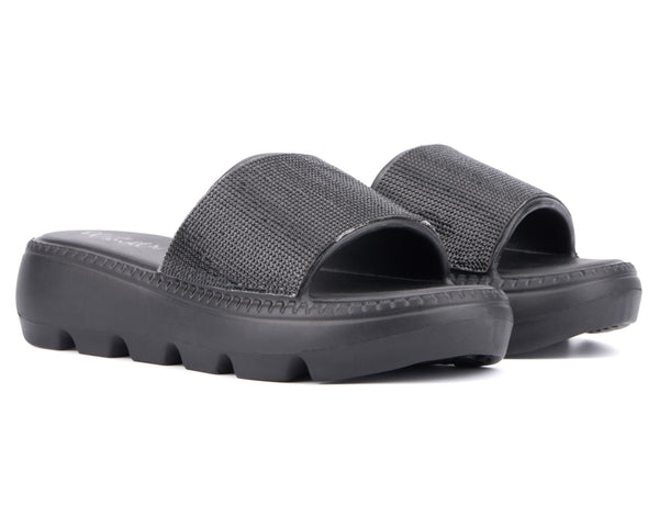 olivia miller Women's Glitter Gaze Slide Sandal