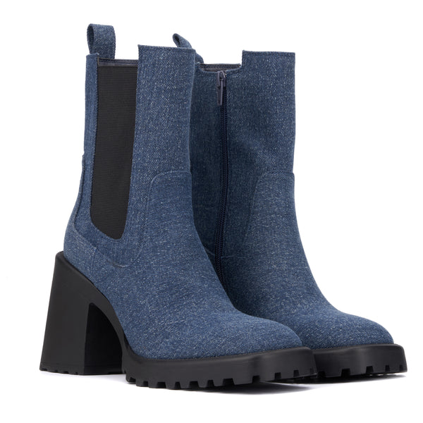 olivia miller Women's No Notes Ankle Boot