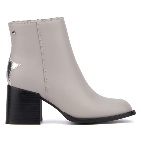 Olivia Miller Women's Star Ankle Boot