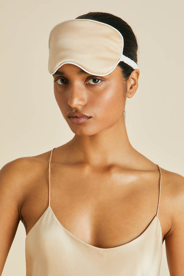 Olivia Von Halle Audrey Caramel Eye Mask In Silk Satin Caramel