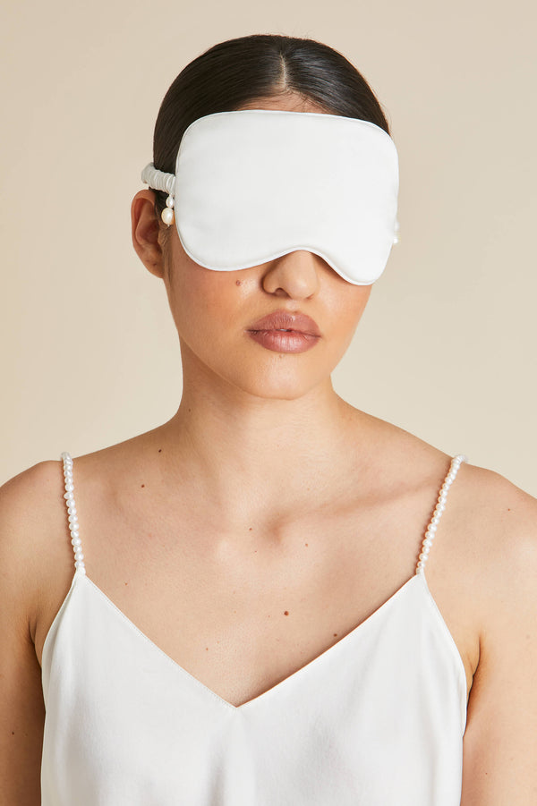 Olivia Von Halle Audrey Ivory Pearl Eye Mask In Silk Satin Ivory