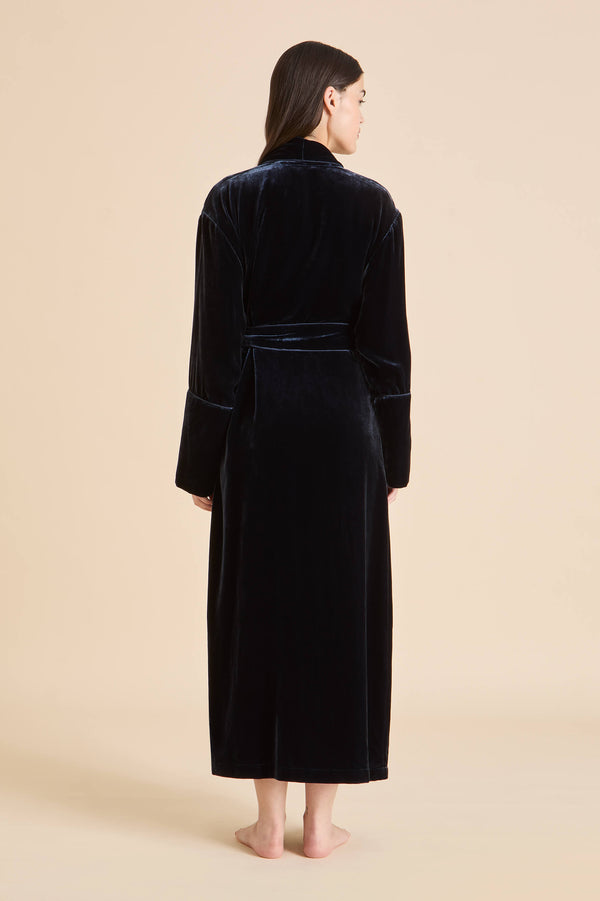 Olivia Von Halle Capability Eclipse Navy Robe In Silk Velvet Navy