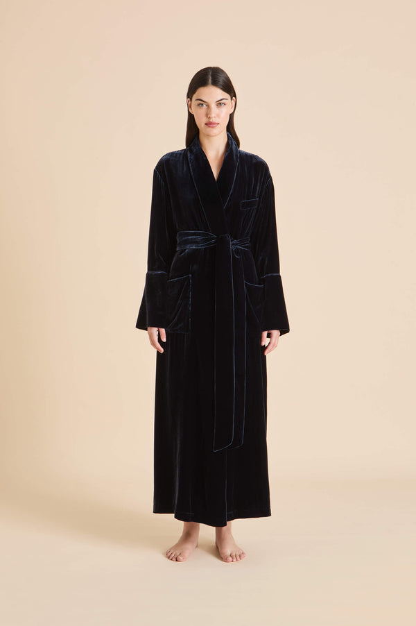 olivia von halle Capability Eclipse Navy Robe in Silk Velvet Navy