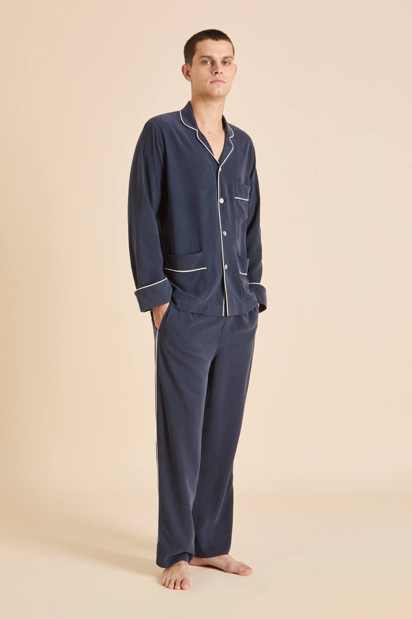 Olivia Von Halle Laurent Navy Pyjamas In Sandwashed Silk Navy