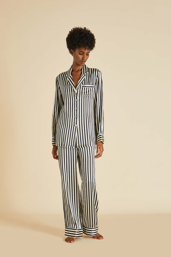 olivia von halle Lila Nika Pajamas in Silk Satin Black